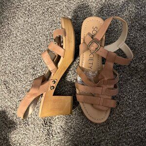 Genuine Leather Tan Sandals with Heel